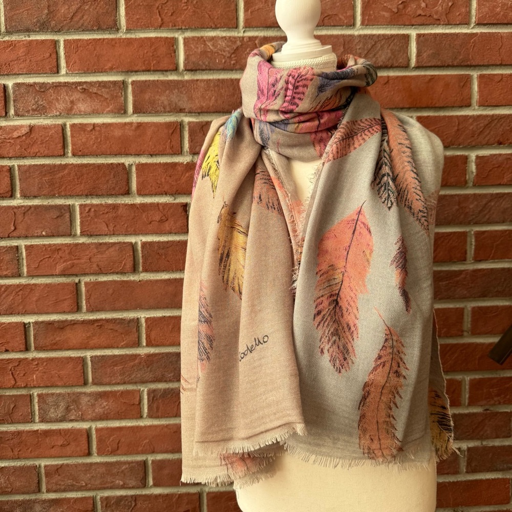 •Codello Germany Feathers Print Oversized Shawl Blanket Light Scarf 43”x72”NWOT